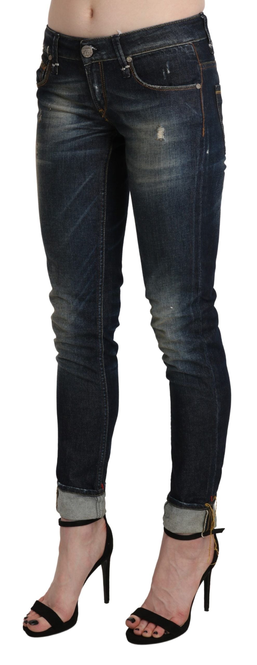 Eight chic dark blue skinny cropped jeans 