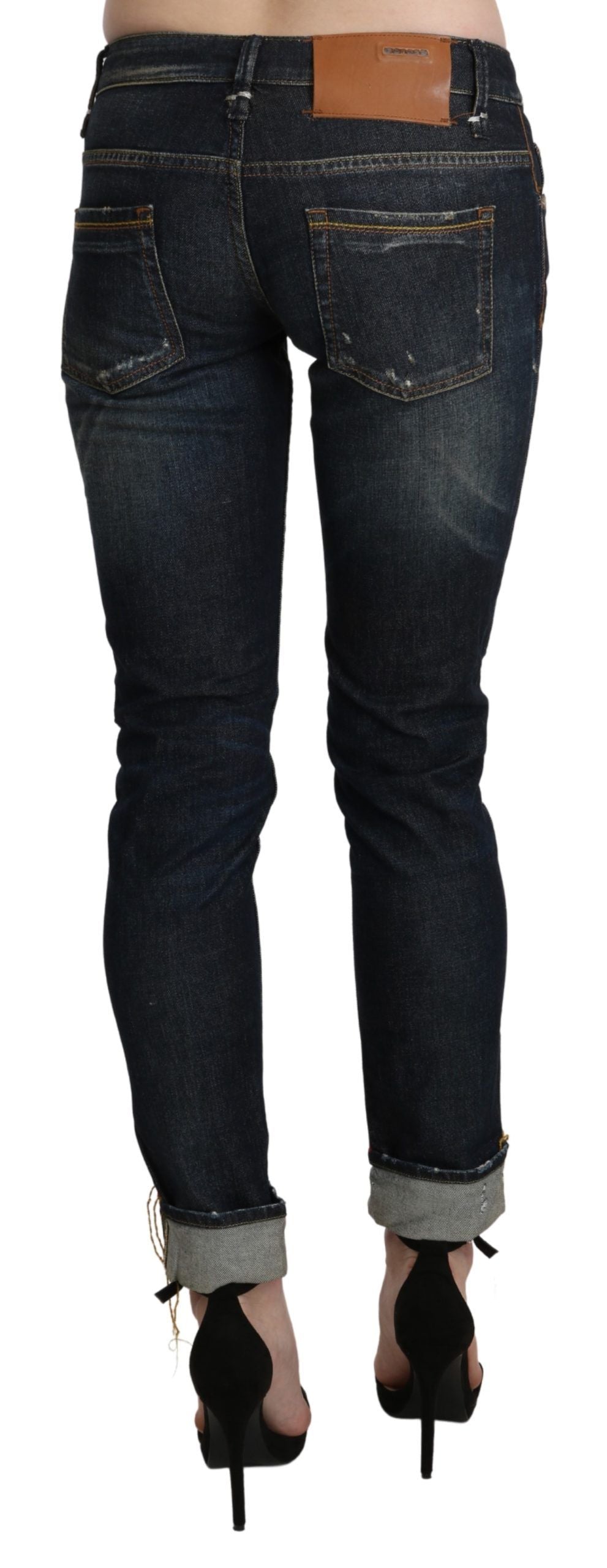 Eight chic dark blue skinny cropped jeans 