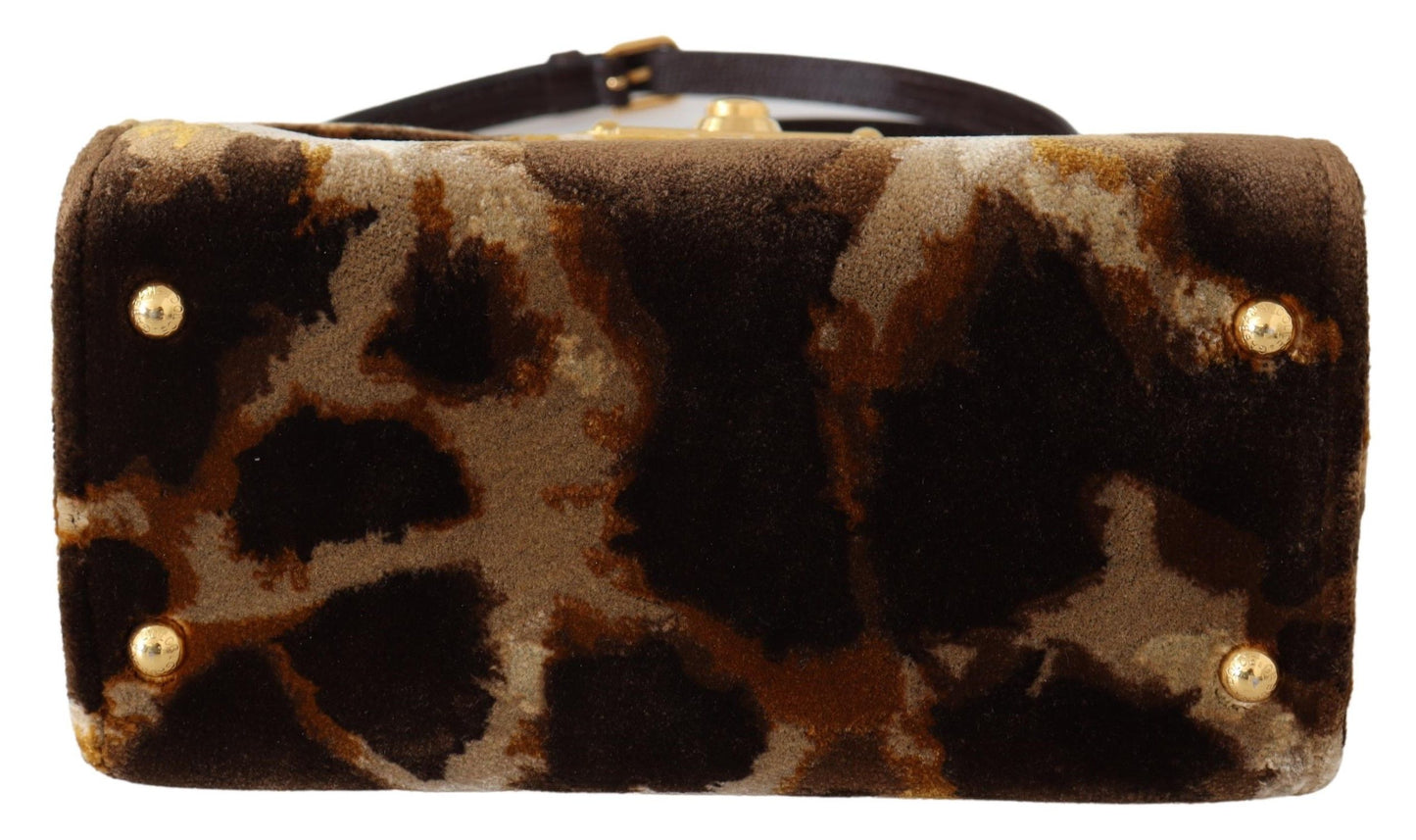 Dolce &amp; Gabbana Elegant welcome bag with giraffe pattern and gold accents