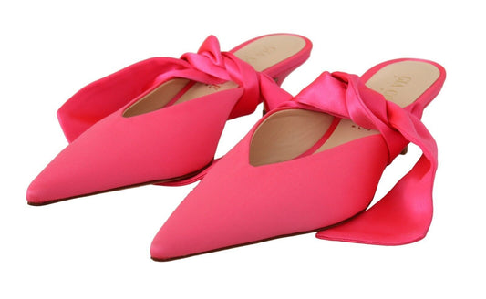 GIA COUTURE Chic pink kitten heels for elegant evenings