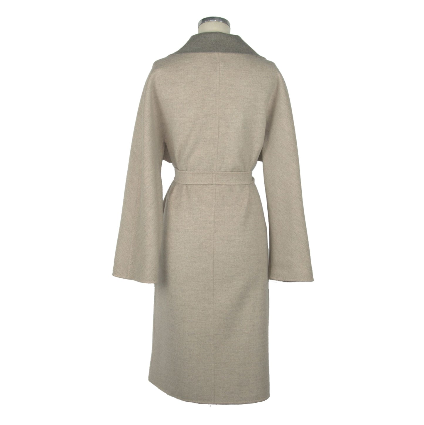 Made in Italy Elegant coat made of Italian virgin wool