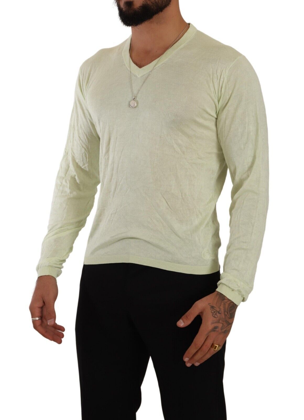 Domenico Tagliente Elegant V-neck sweater made of silk