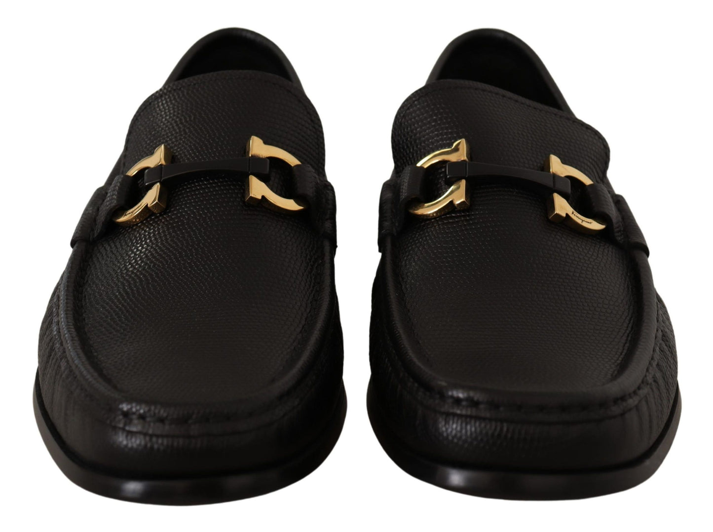 Salvatore Ferragamo Elegant loafers in black calf leather