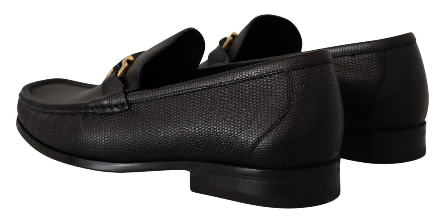 Salvatore Ferragamo Elegant loafers in black calf leather