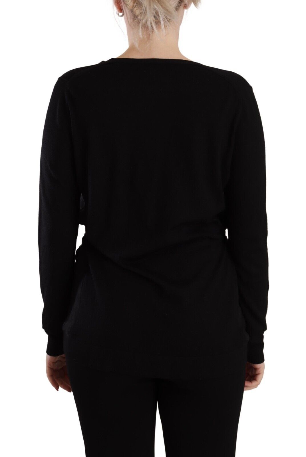 Dolce &amp; Gabbana Elegant black wool sweater with V-neck