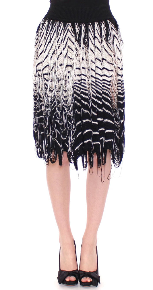 Alice Palmer Chic black and white knitted skirt