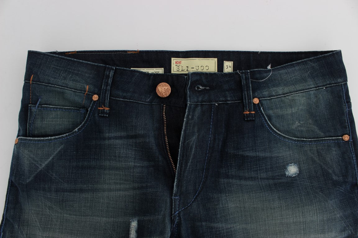 Acht Schlanke italienische Denim-Jeans mit schmaler Passform