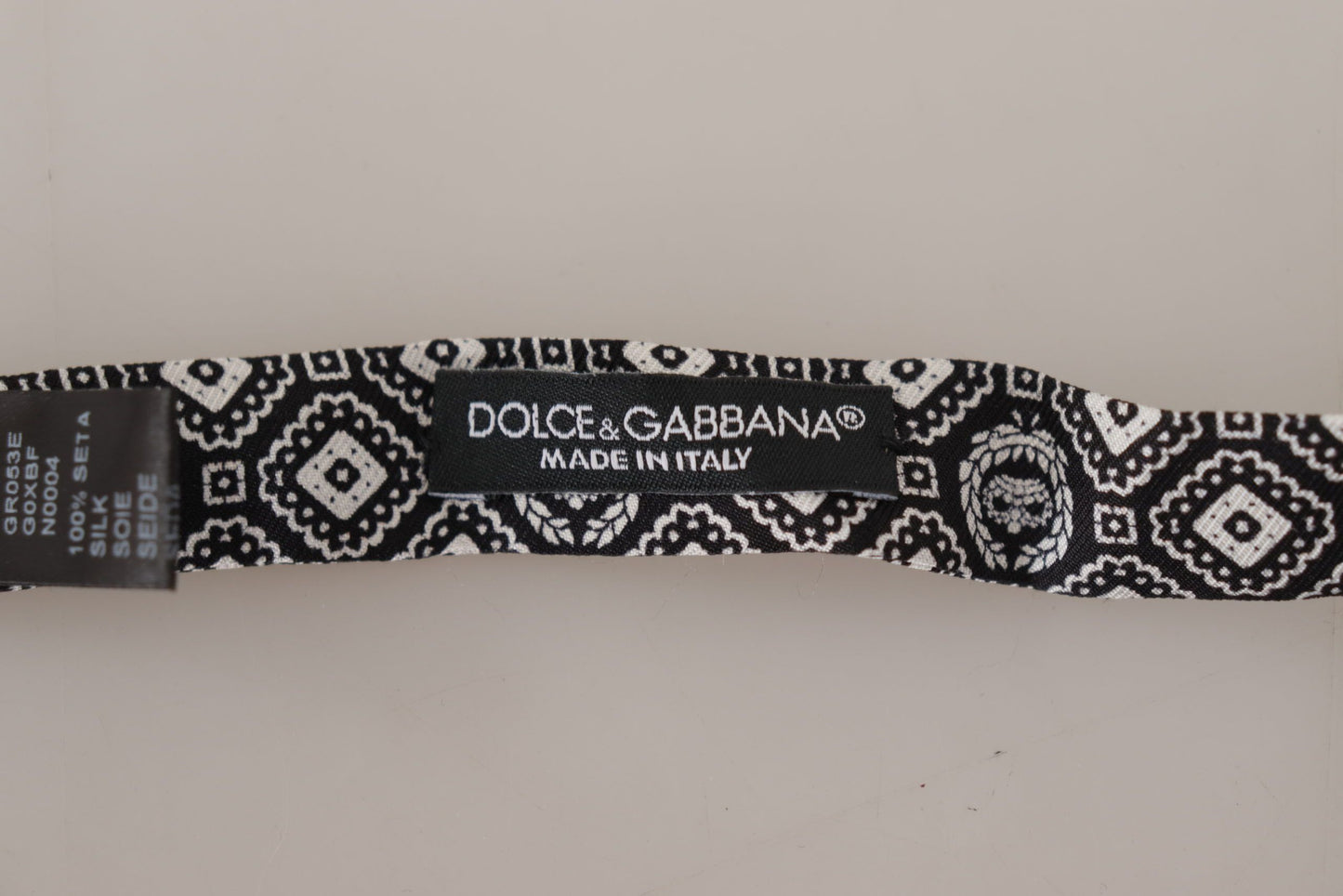 Dolce & Gabbana Elegante schwarze Seidenfliege