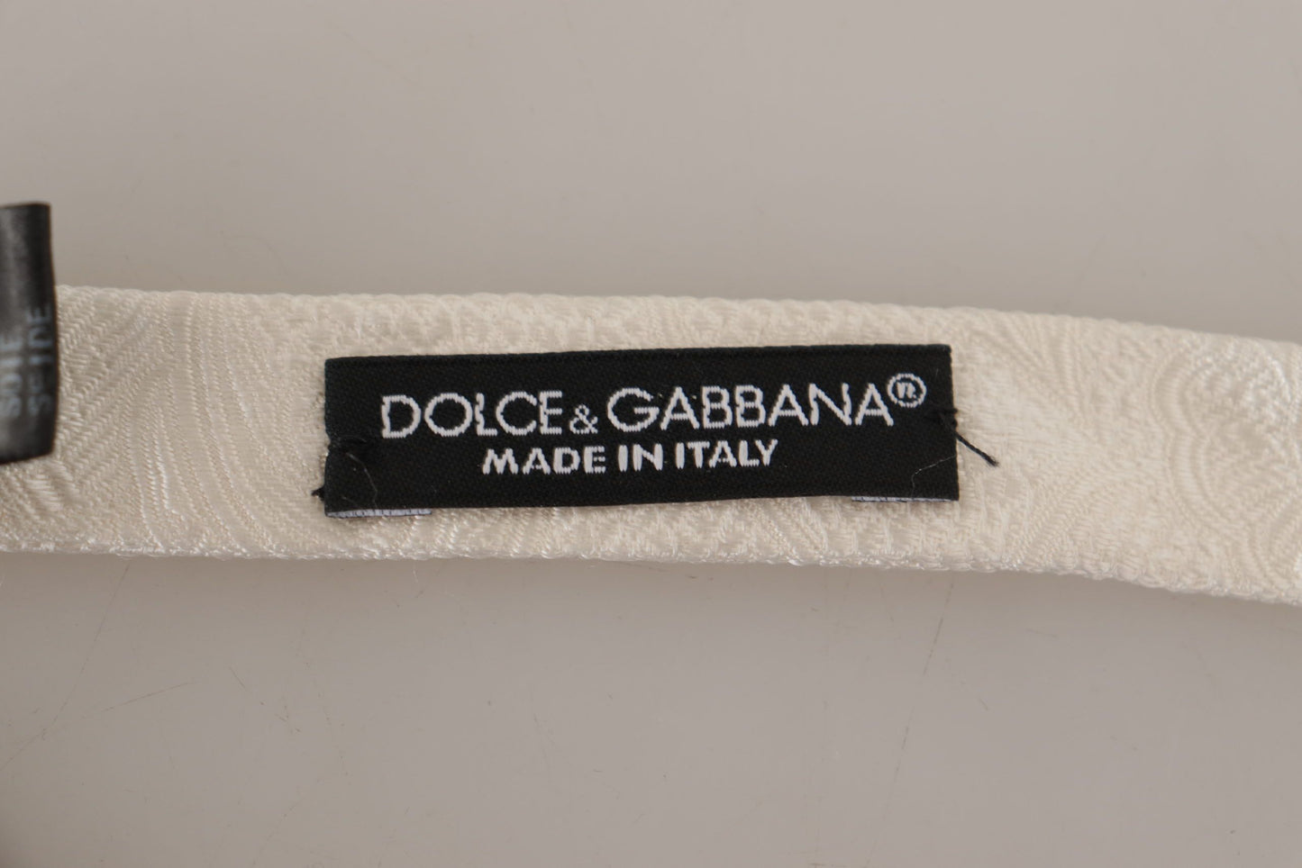 Dolce & Gabbana Elegante weiße Seidenfliege