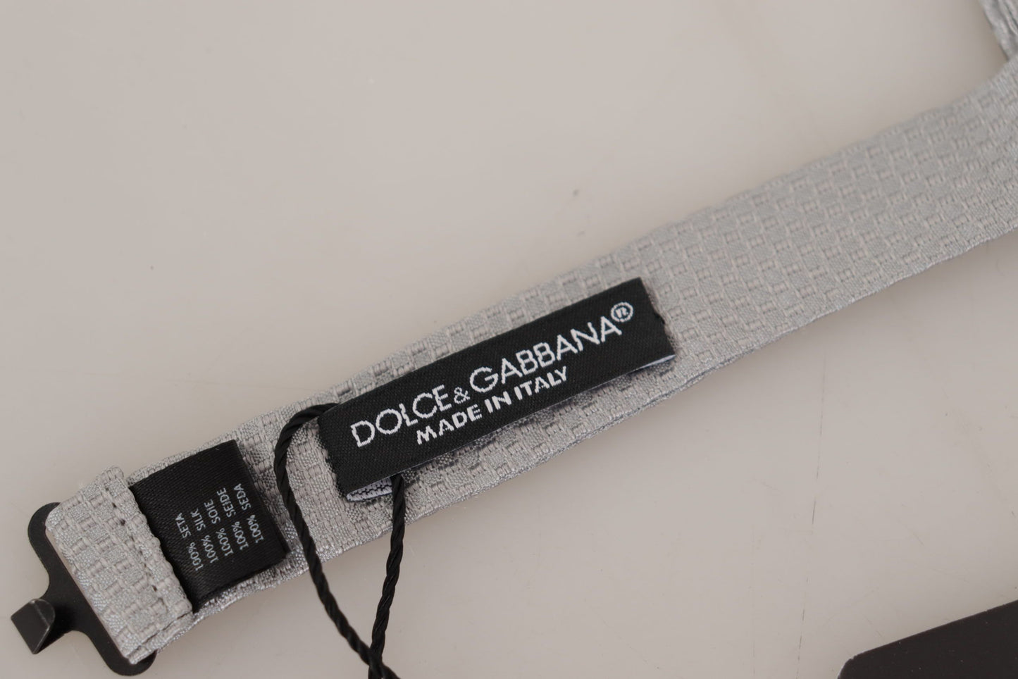 Dolce & Gabbana Schicke graue Seidenfliege