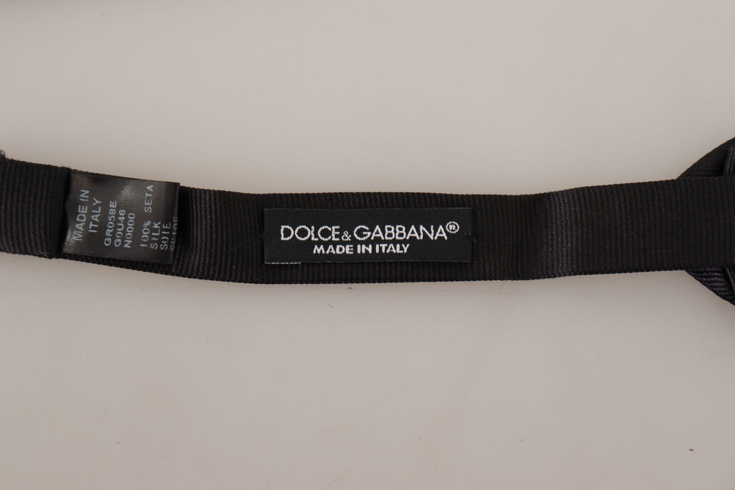 Dolce & Gabbana Elegante schwarze Seidenfliege