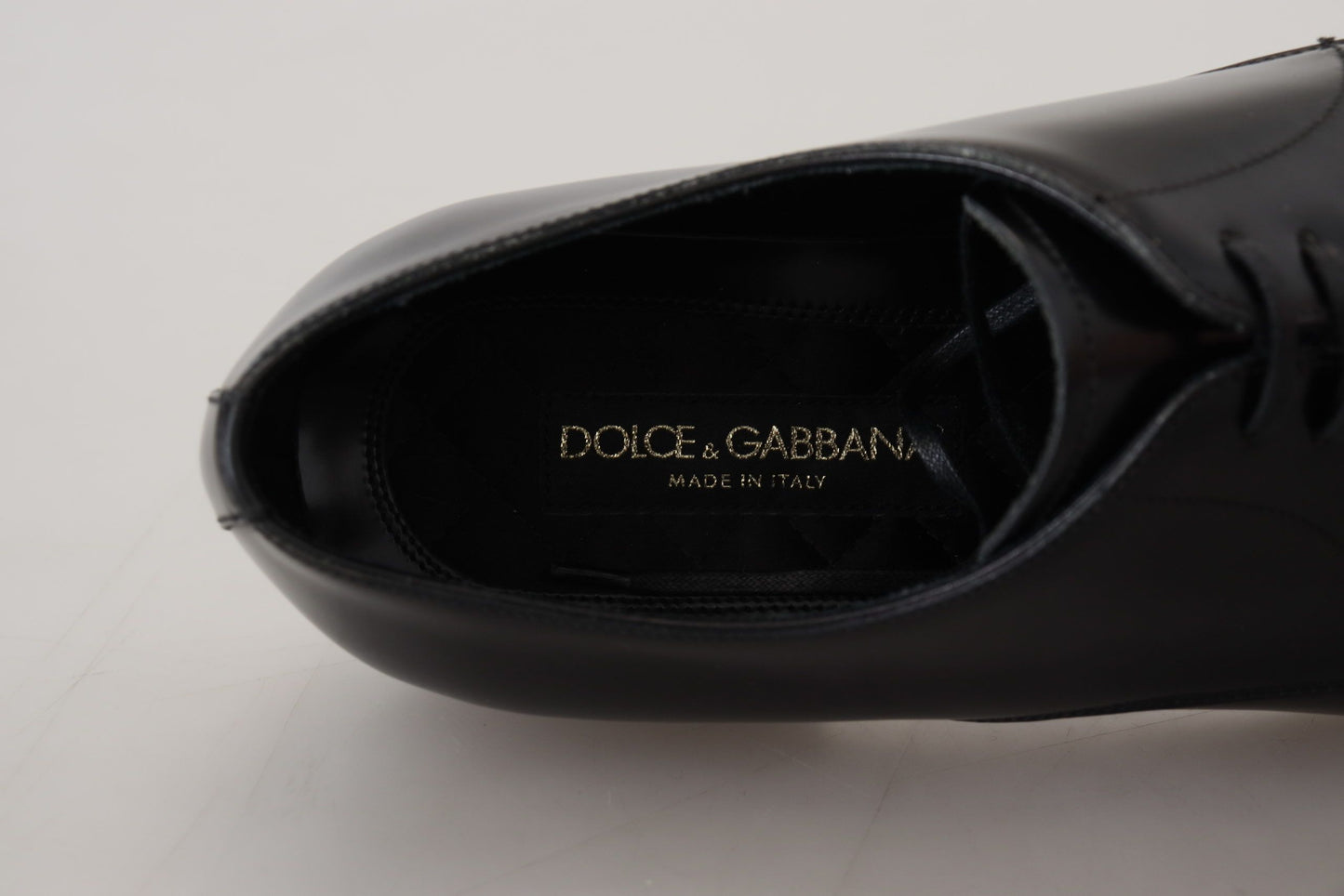 Dolce &amp; Gabbana Elegant Derby Shoes in Black Leather