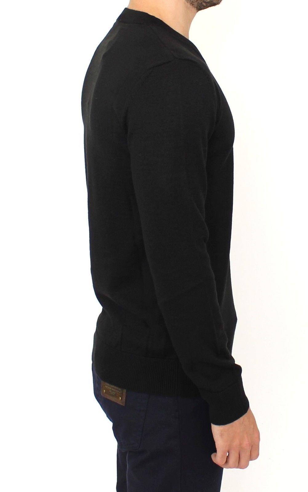 Ermanno Scervino Elegant black V-neck sweater in wool blend