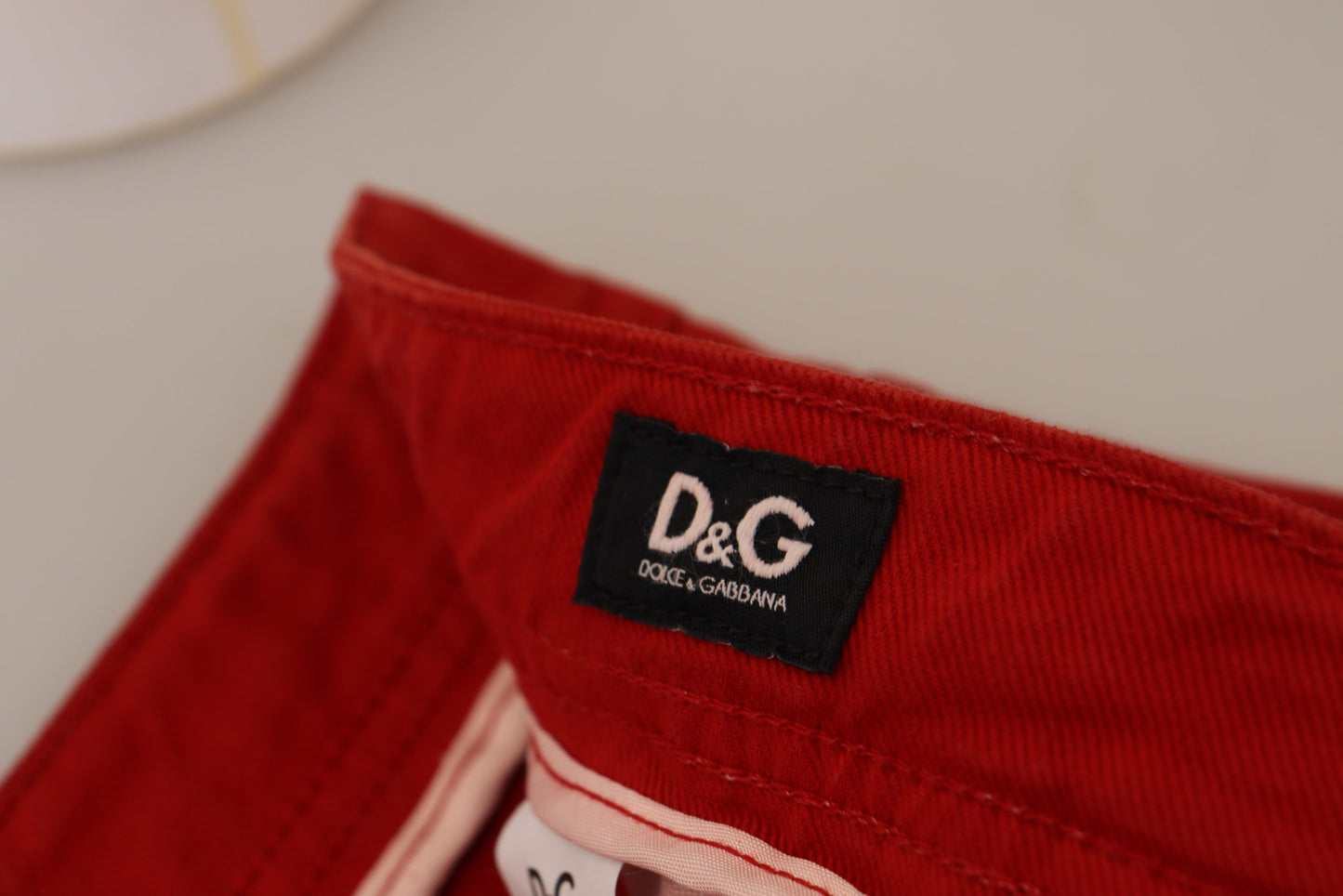 Dolce & Gabbana Schicke rote Baumwoll-Denim-Hose