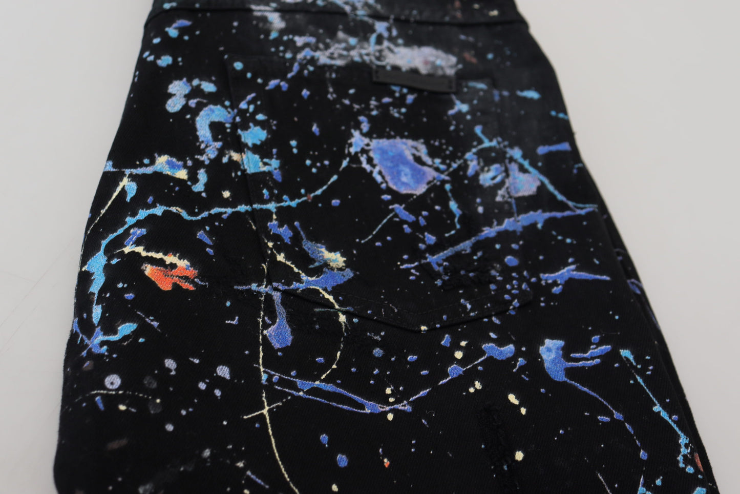 Dolce &amp; Gabbana Exquisite Denim Pants with Paint Splashes