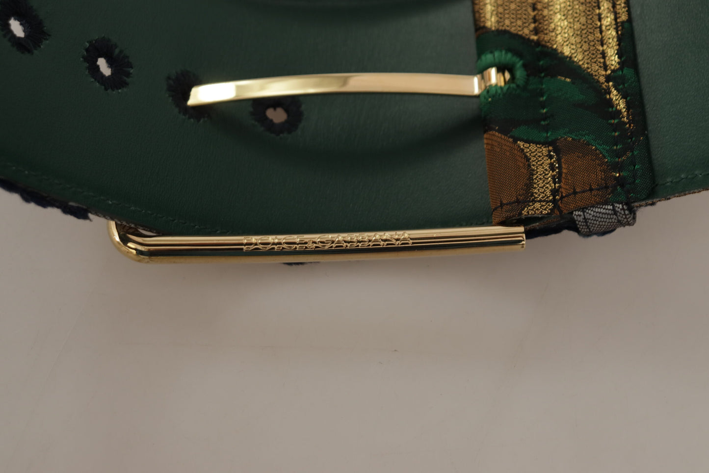 Dolce &amp; Gabbana Elegant green leather belt with logo buckle