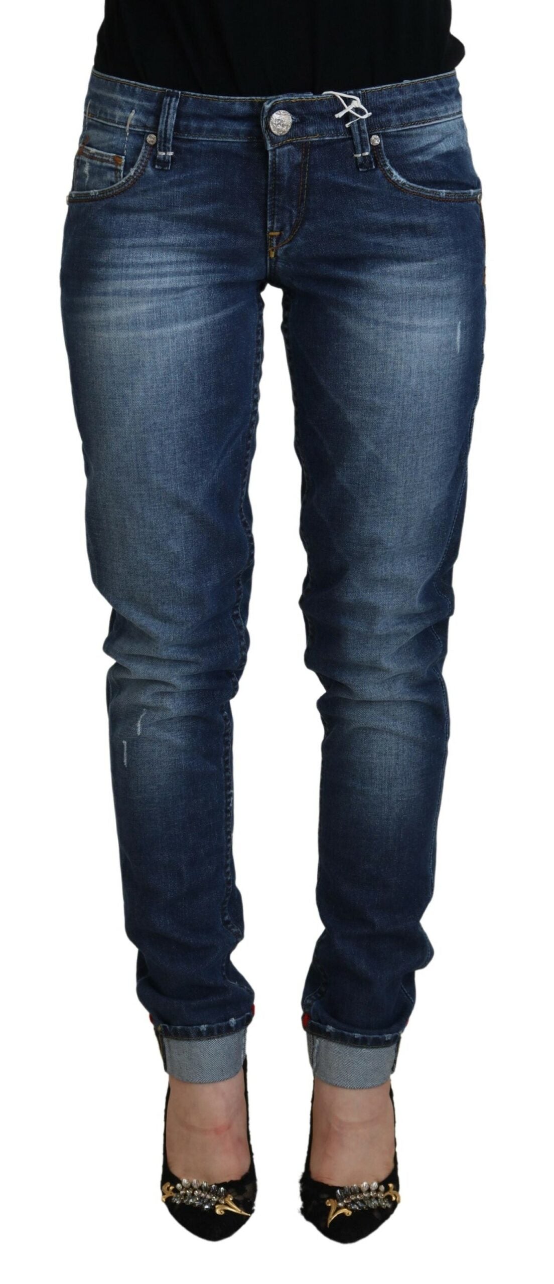 Acht Elegante blau gewaschene Skinny Jeans mit niedriger Taille