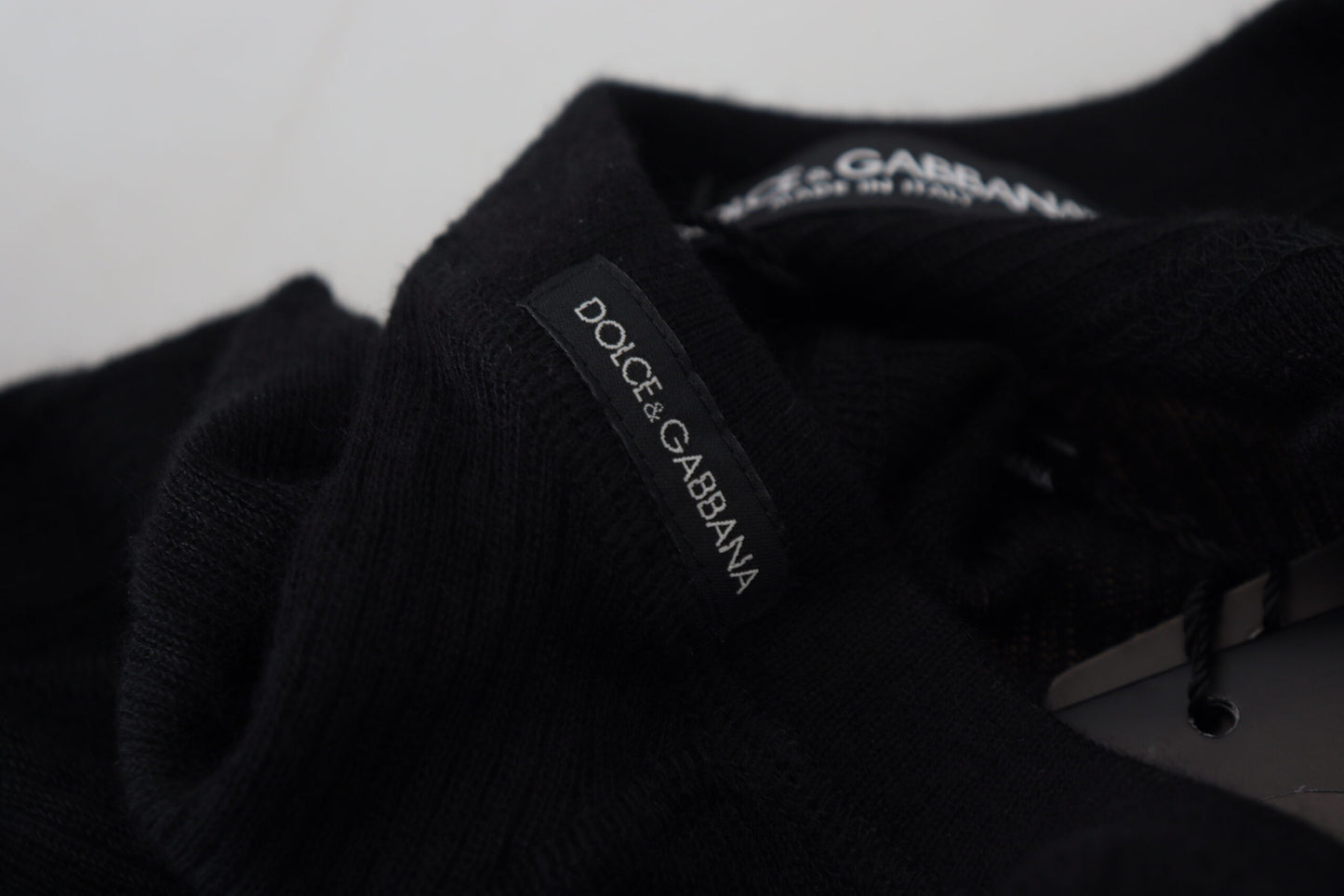 Dolce &amp; Gabbana Elegant black cashmere sweater