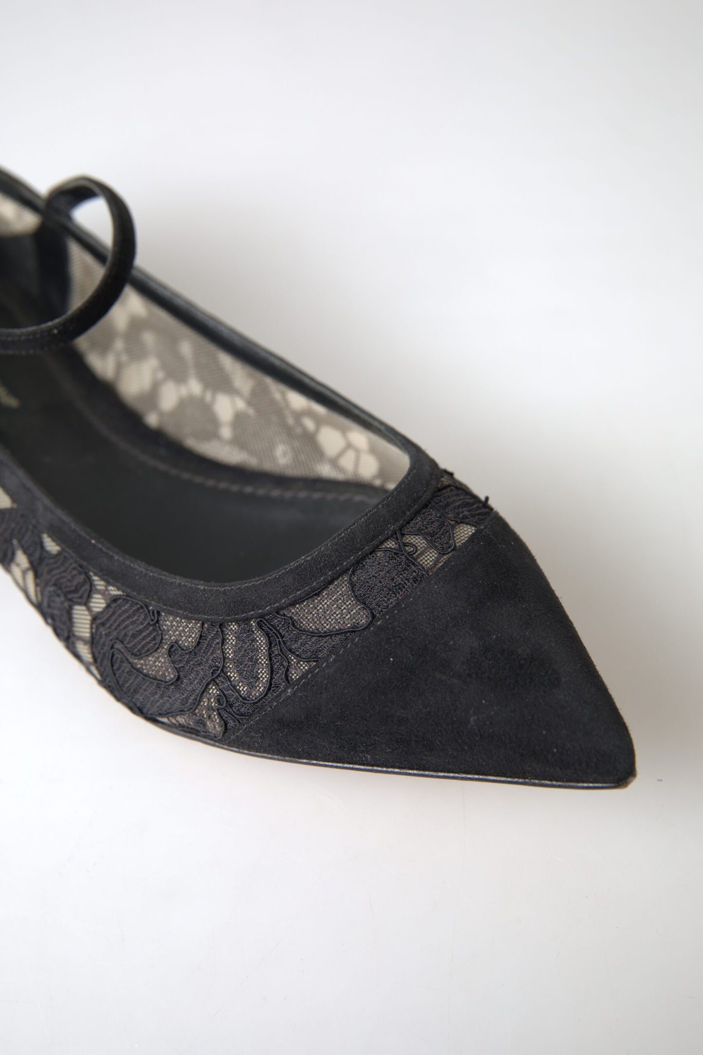 Dolce &amp; Gabbana Elegant Black Lace Flats