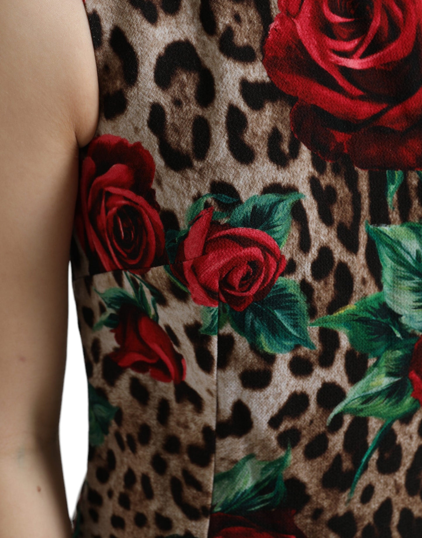 Dolce & Gabbana Elegantes Leopardenkleid mit Blumenmuster in A-Linie