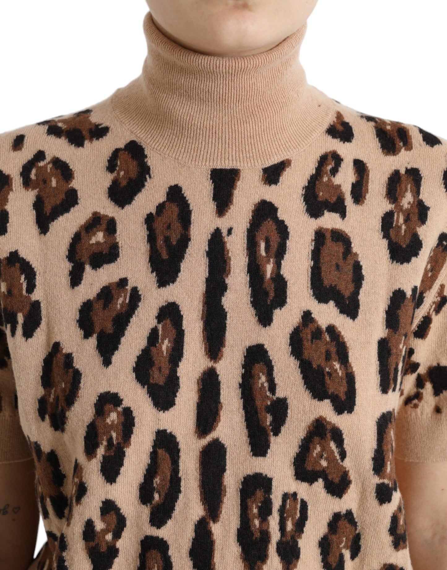 Dolce &amp; Gabbana Elegant beige leopard wool turtleneck sweater