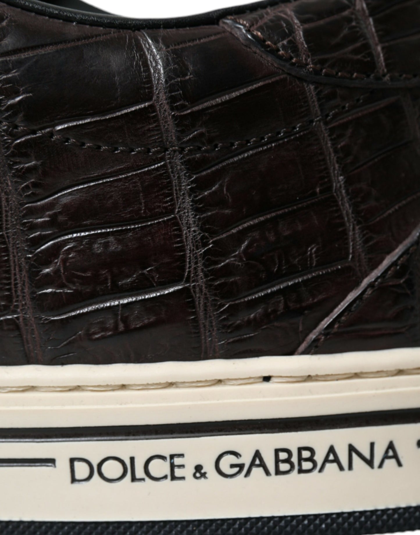 Dolce &amp; Gabbana Elegant low-top sneakers made of exotic leather