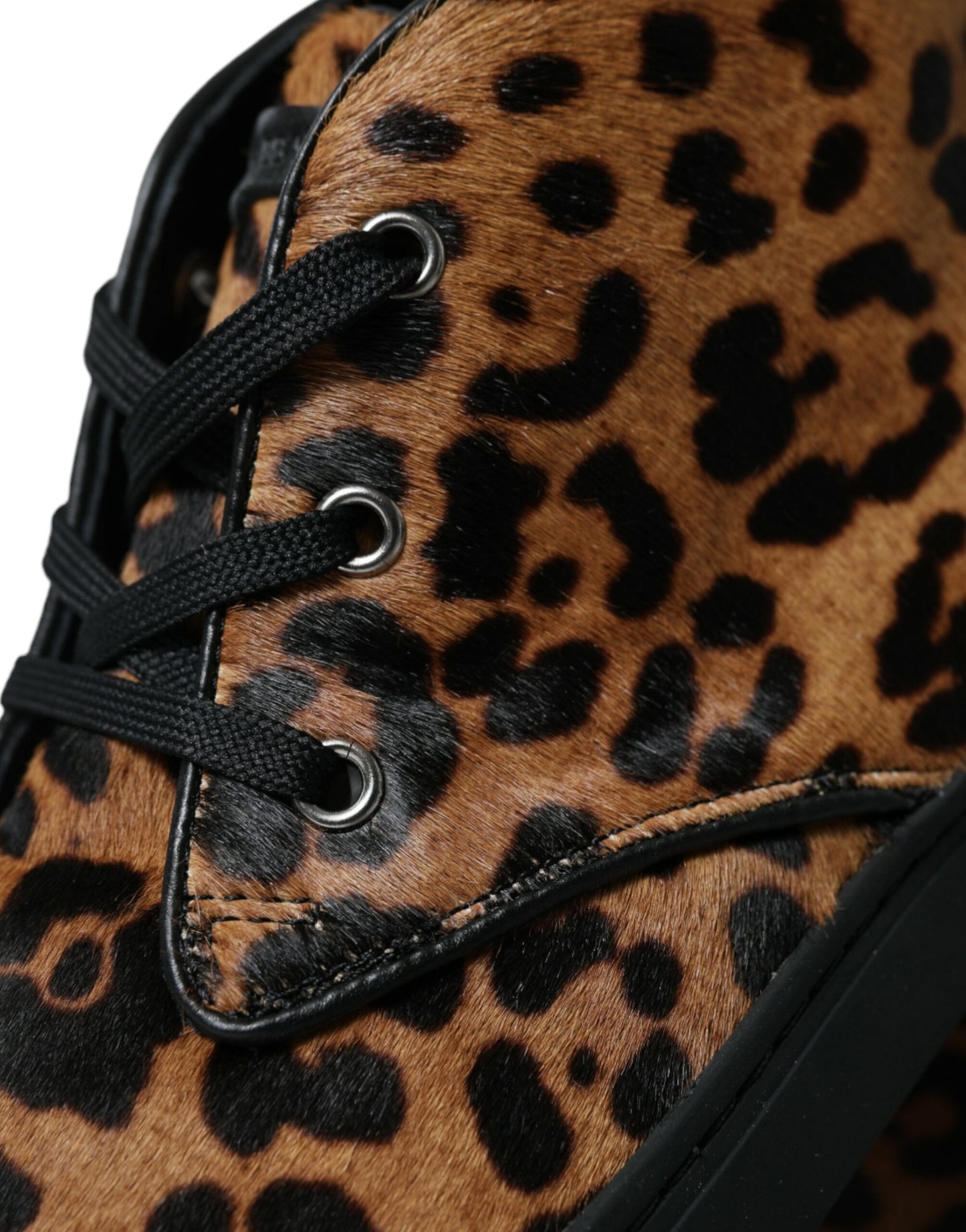 Dolce &amp; Gabbana Elegant mid-top sneakers with leopard print