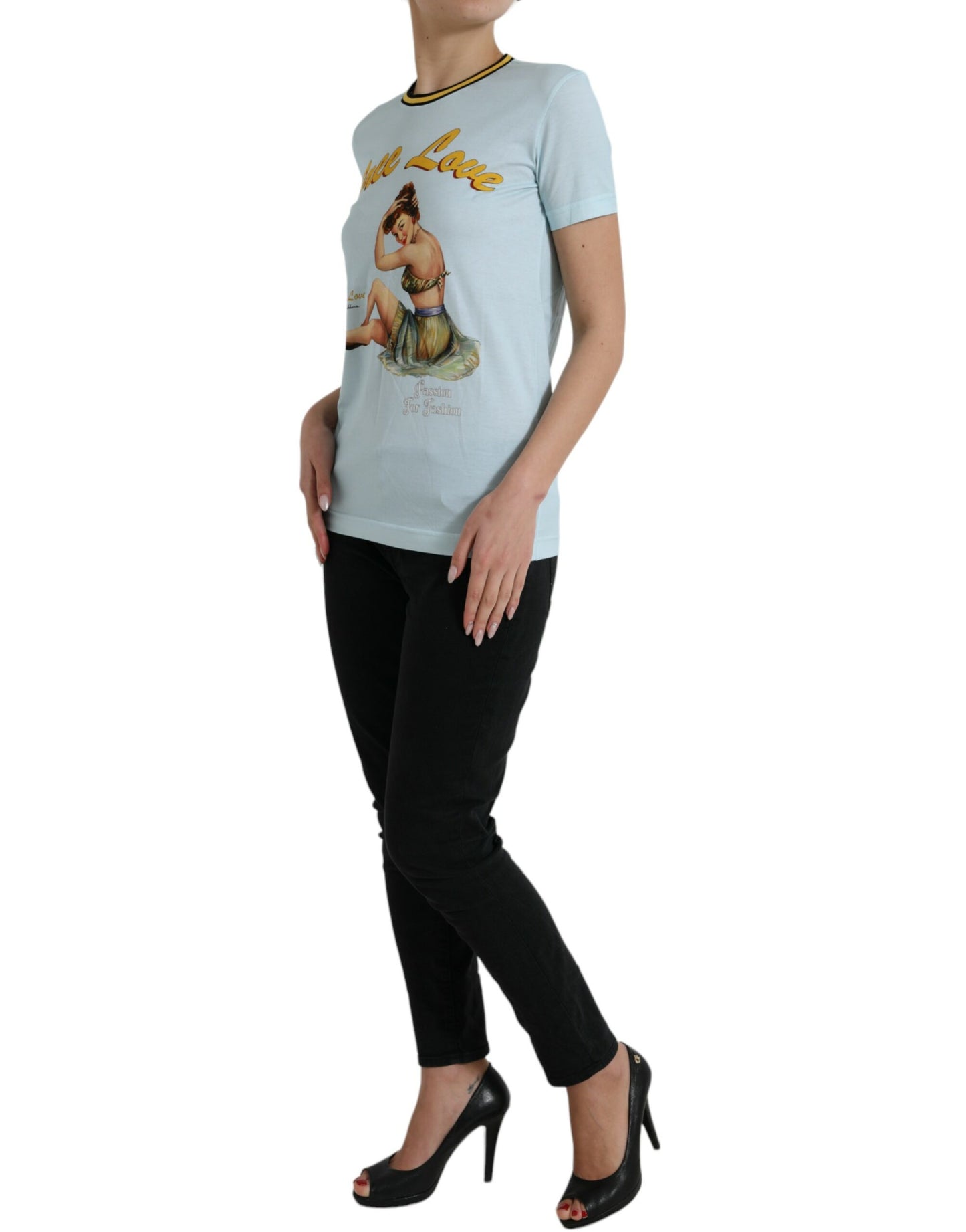 Dolce &amp; Gabbana Elegant T-shirt in light blue cotton