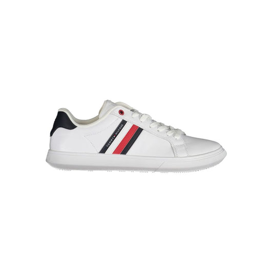 Tommy Hilfiger Elegant lace-up sneakers with contrasting details