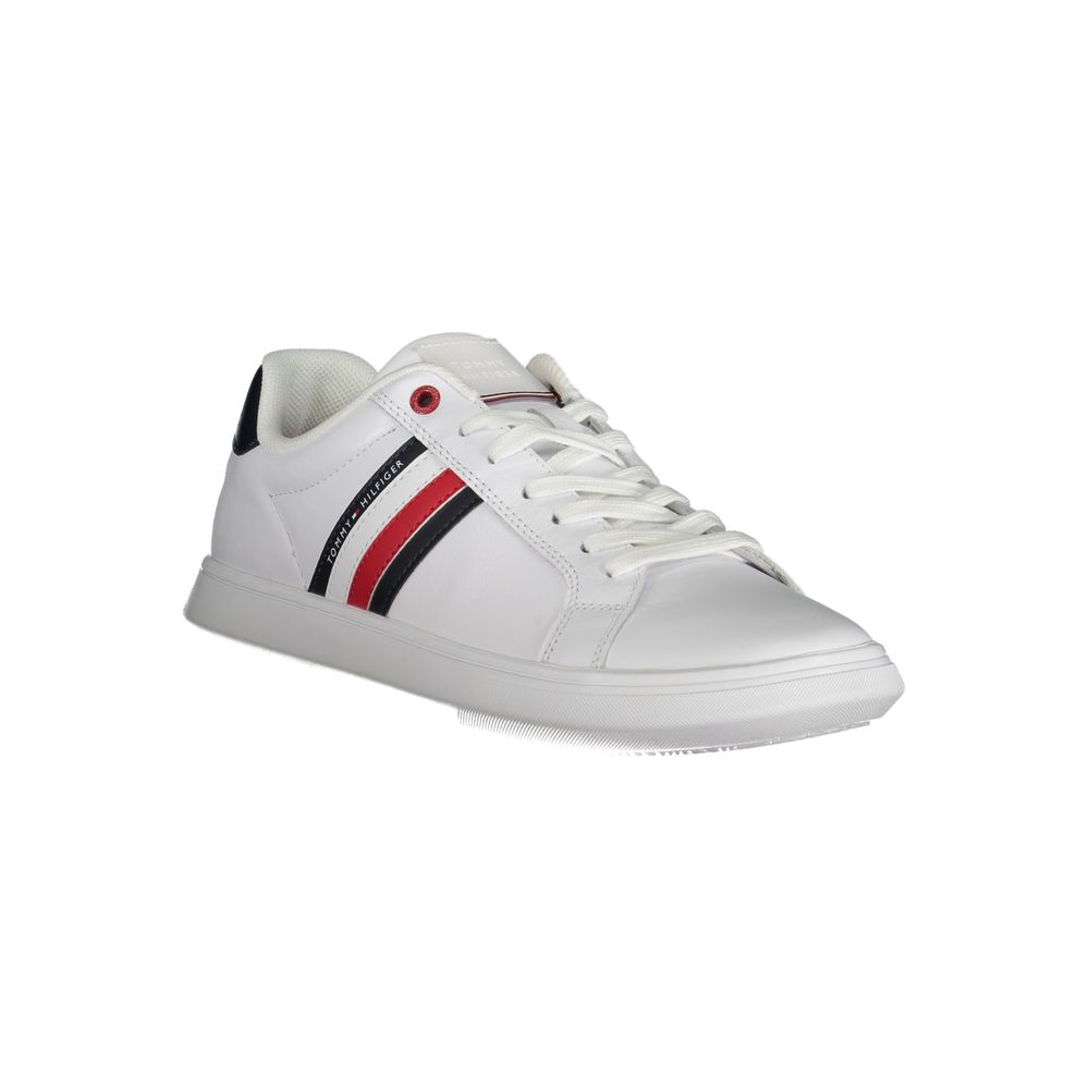 Tommy Hilfiger Elegant lace-up sneakers with contrasting details