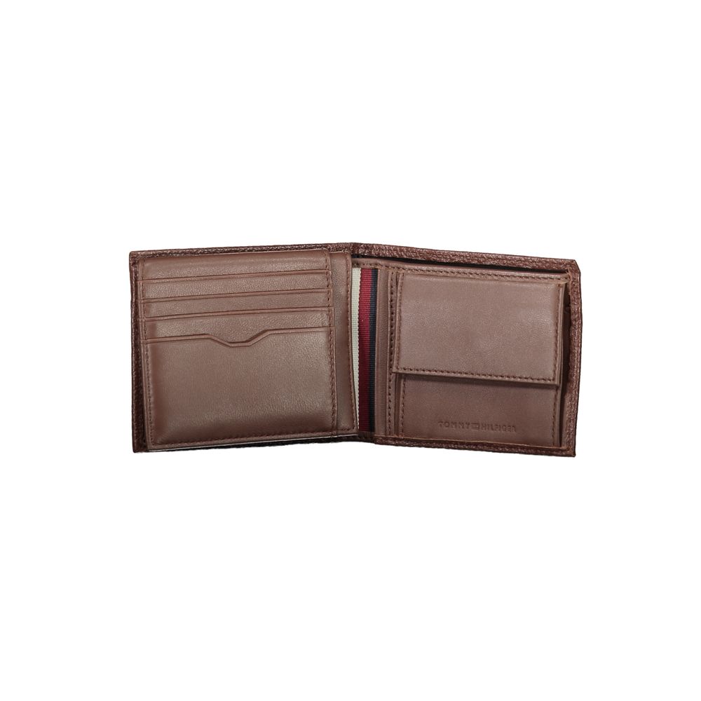 Tommy Hilfiger Elegant Brown Leather Wallet