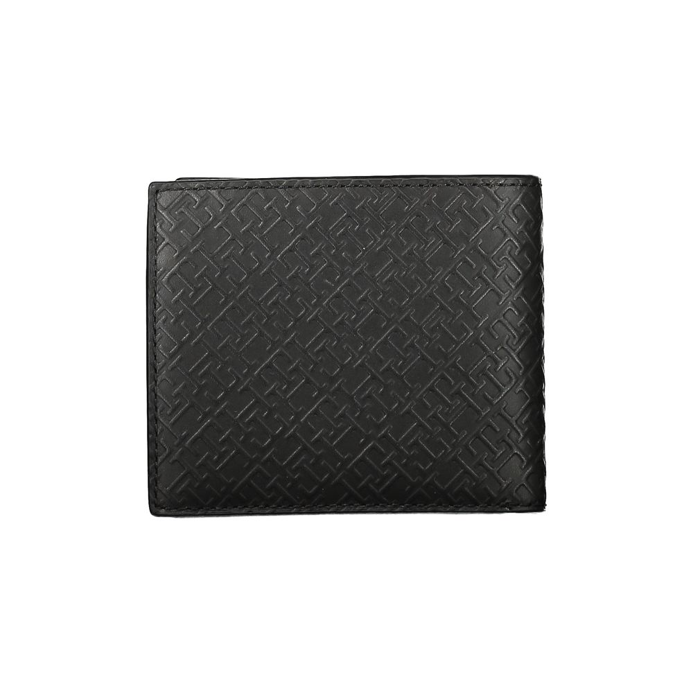 Tommy Hilfiger Elegant wallet made of black leather with multiple compartments