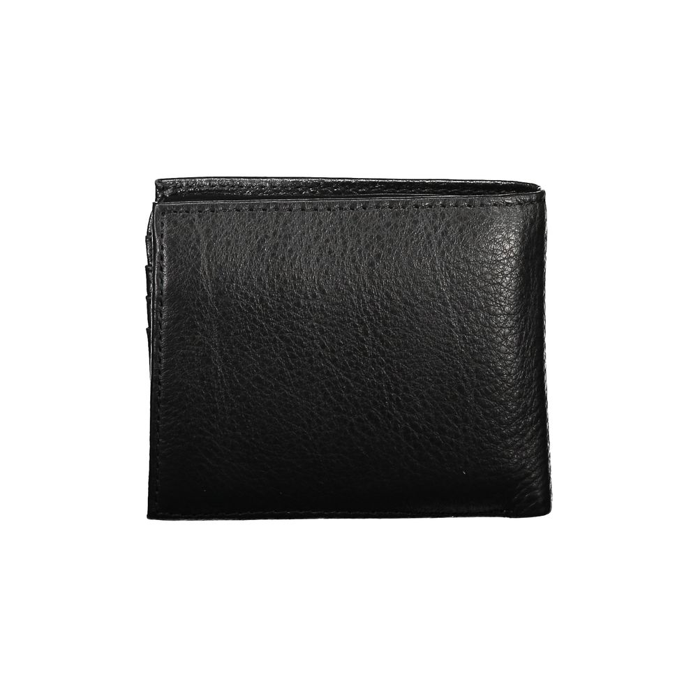 Tommy Hilfiger Elegant wallet made of black leather with plenty of storage space