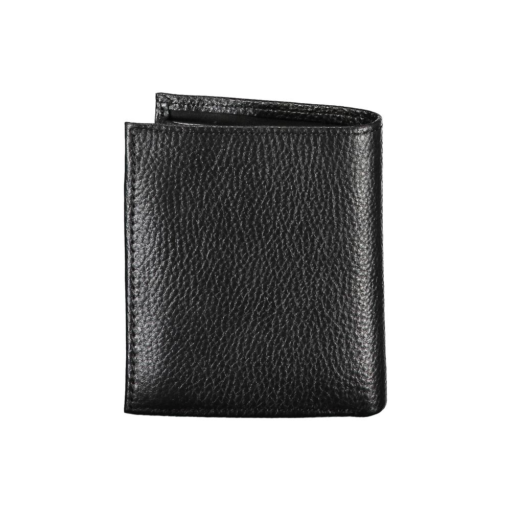 Tommy Hilfiger Elegant black leather wallet with double fold