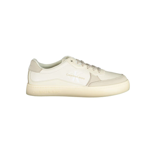 Calvin Klein Elegant white sneakers with contrasting accents