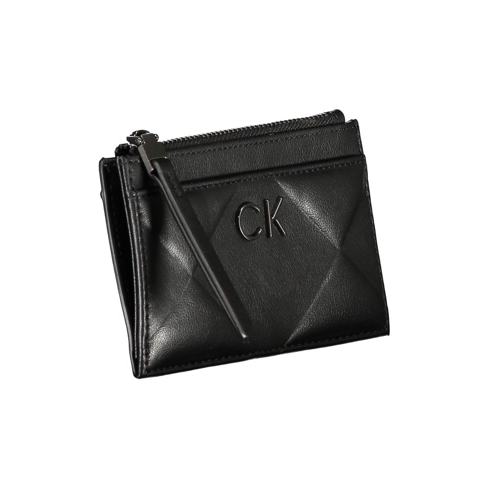 Calvin Klein Elegant black wallet with zip and contrasting details