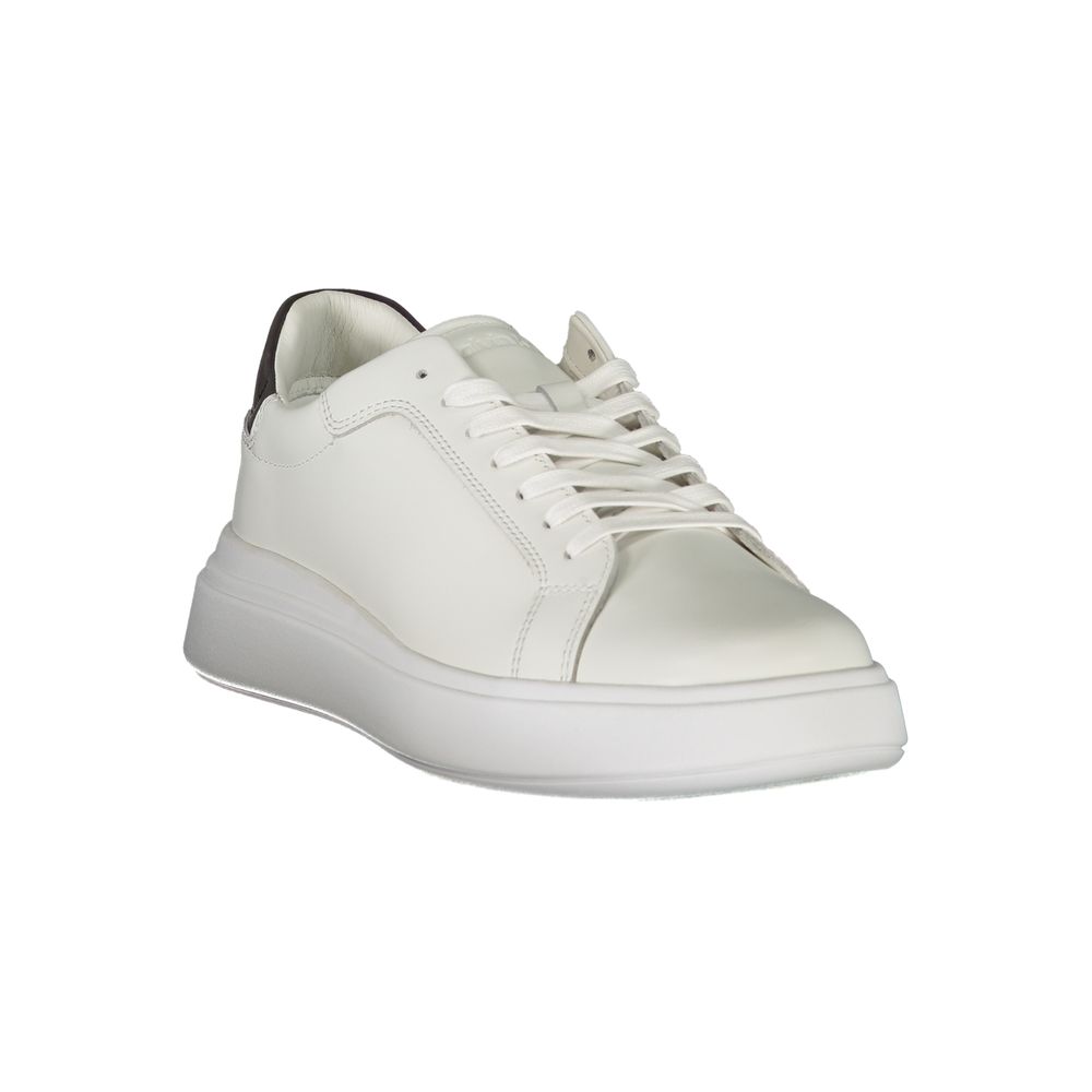 Calvin Klein Elegant white lace-up shoes with contrast