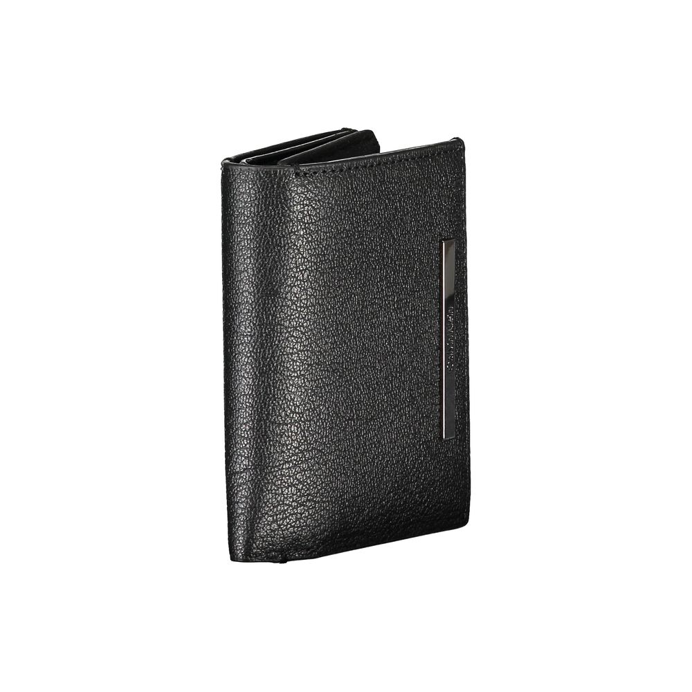 Calvin Klein Elegant black leather wallet with coin pocket