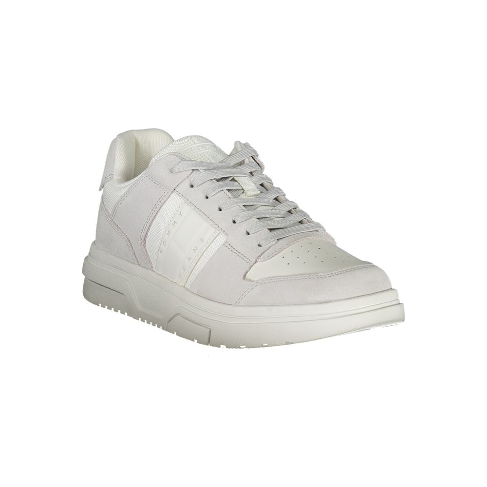 Tommy Hilfiger Elegant white sneakers with contrasting accents