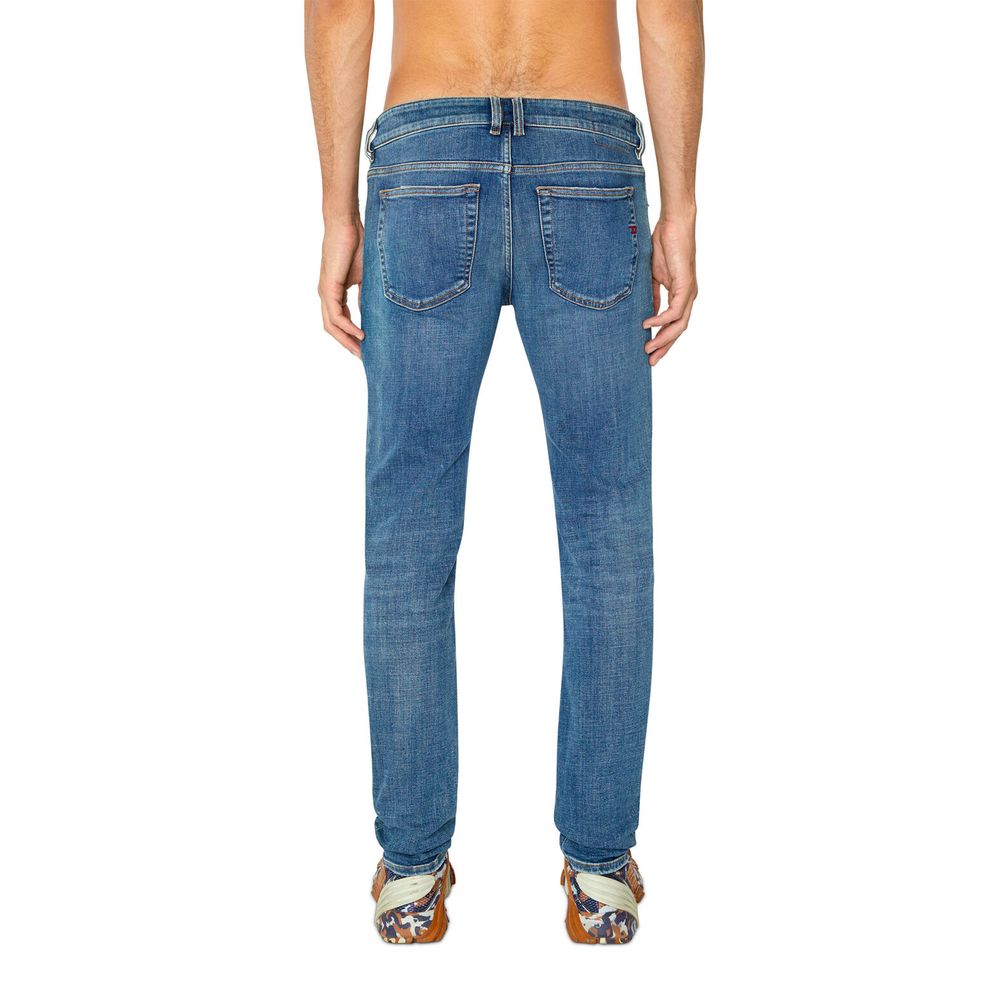 Diesel punk-inspired low-waist skinny jeans