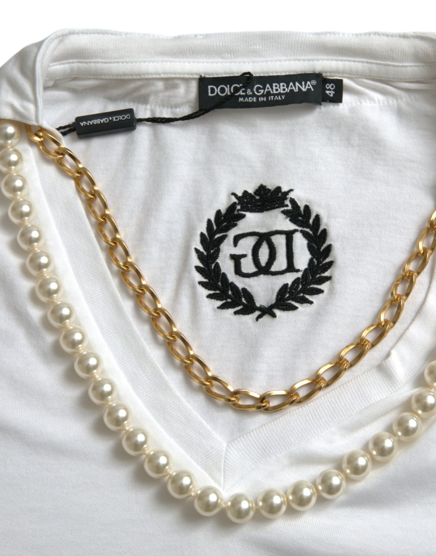 Dolce &amp; Gabbana Elegant white cotton T-shirt with necklace detail