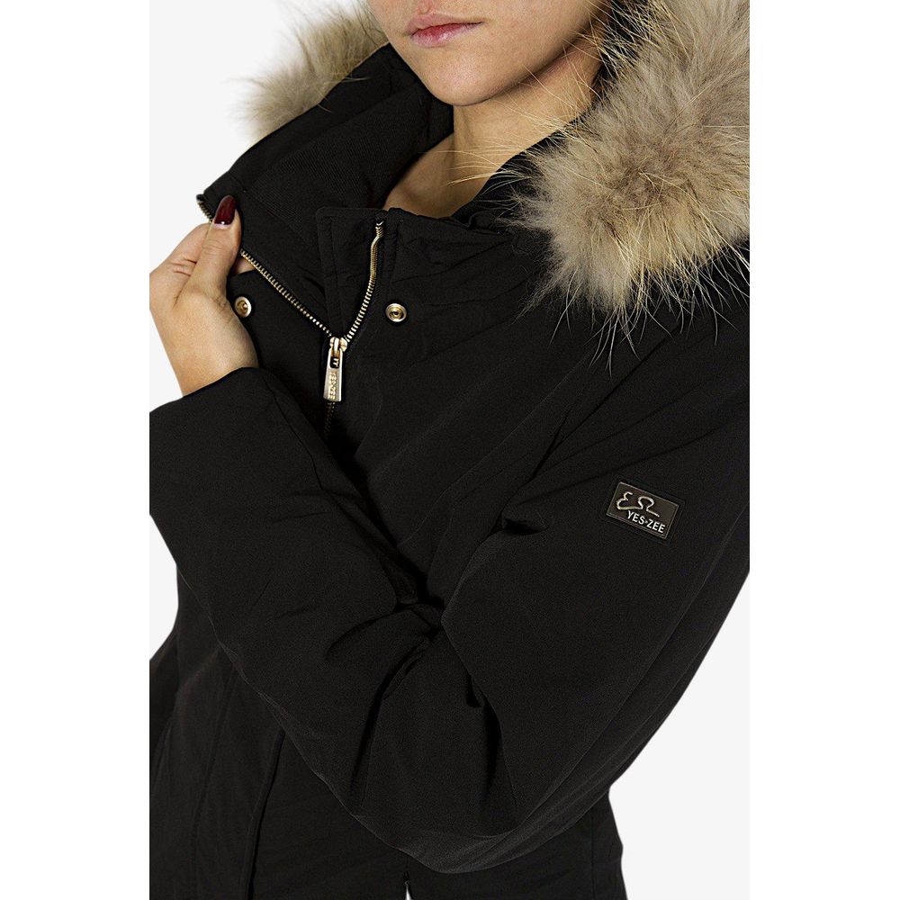 Yes Zee Chic goose down jacket made of technical fabric