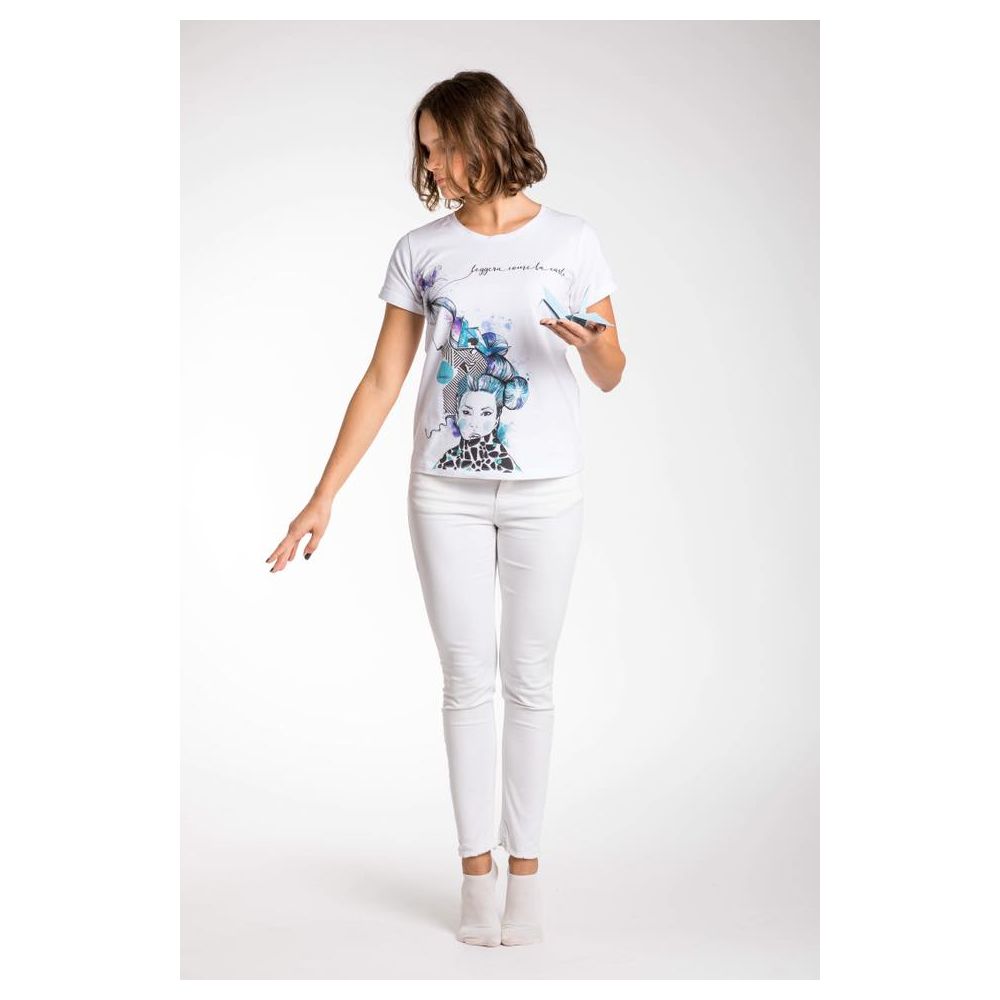 A.Tratti Elegant T-shirt made of stretch viscose in white