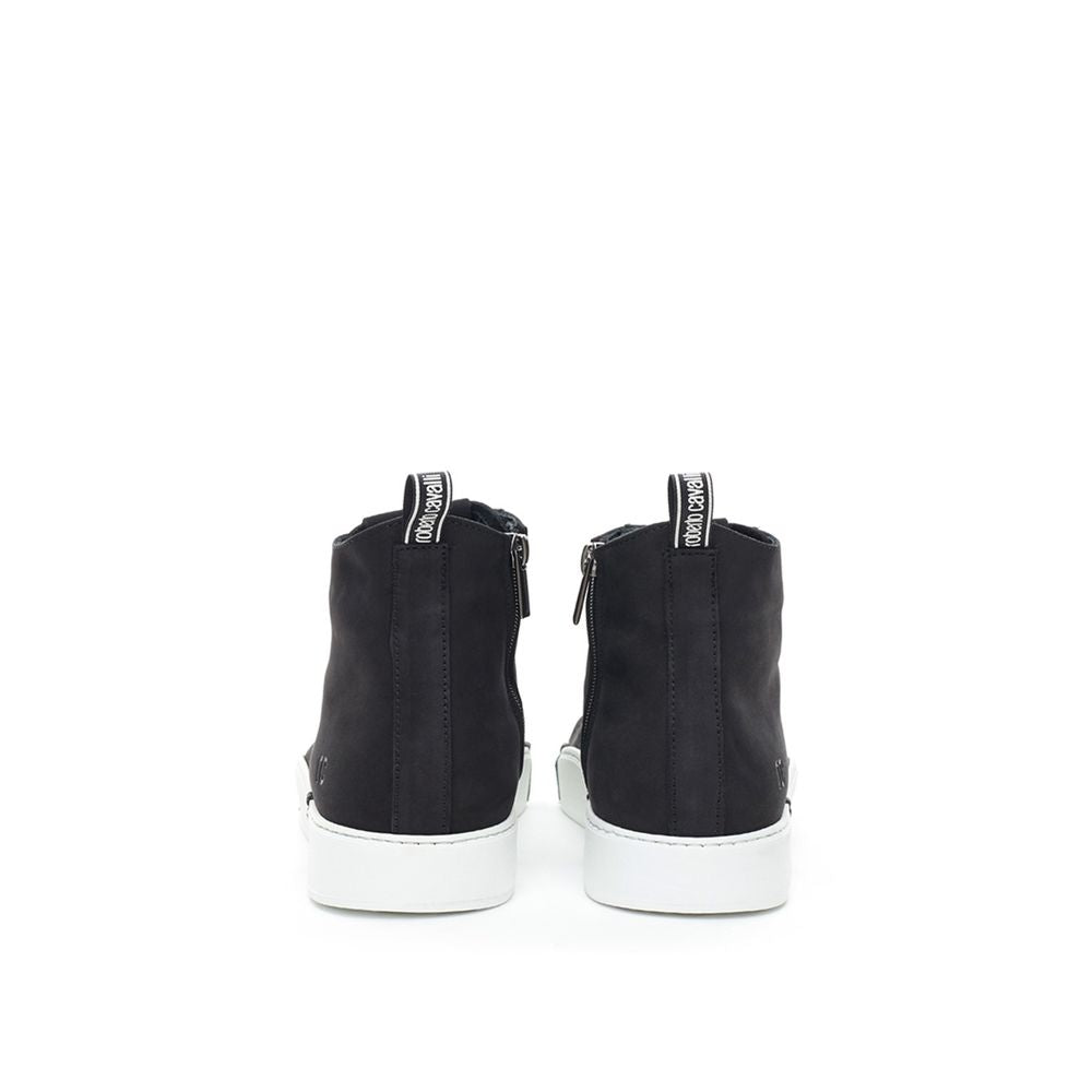 Roberto Cavalli Elegant suede sneakers in chic black