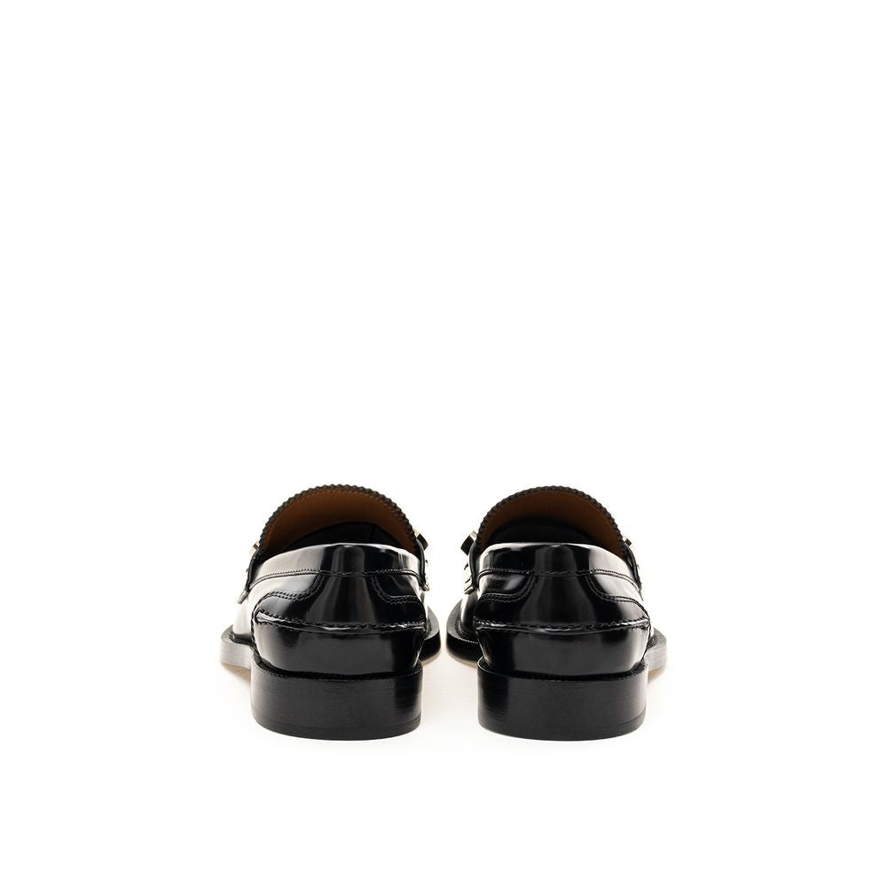 Burberry Elegant flat leather shoes in timeless black