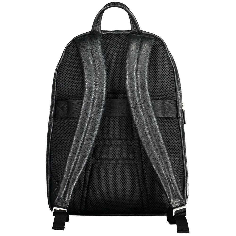 Piquadro Black Leather Backpack for Men