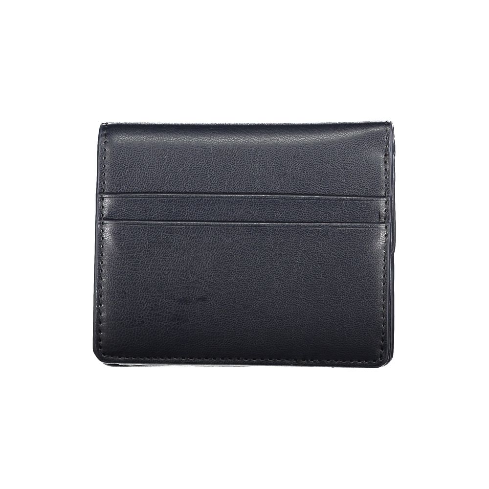 Tommy Hilfiger wallet made of blue polyethylene