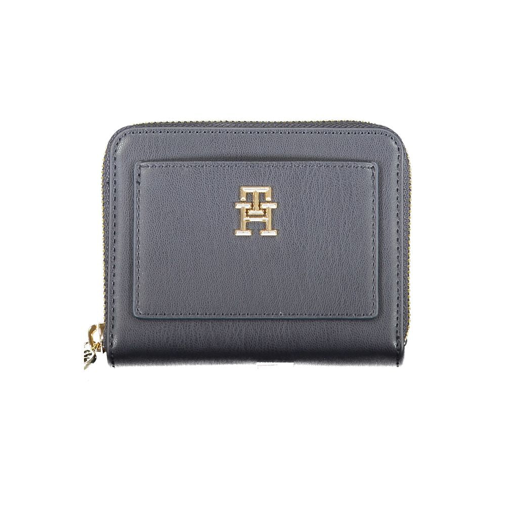 Tommy Hilfiger wallet made of blue polyethylene