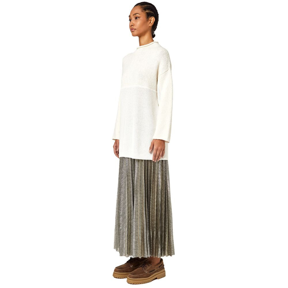 Alpha Studio Riciclata sweater in white wool