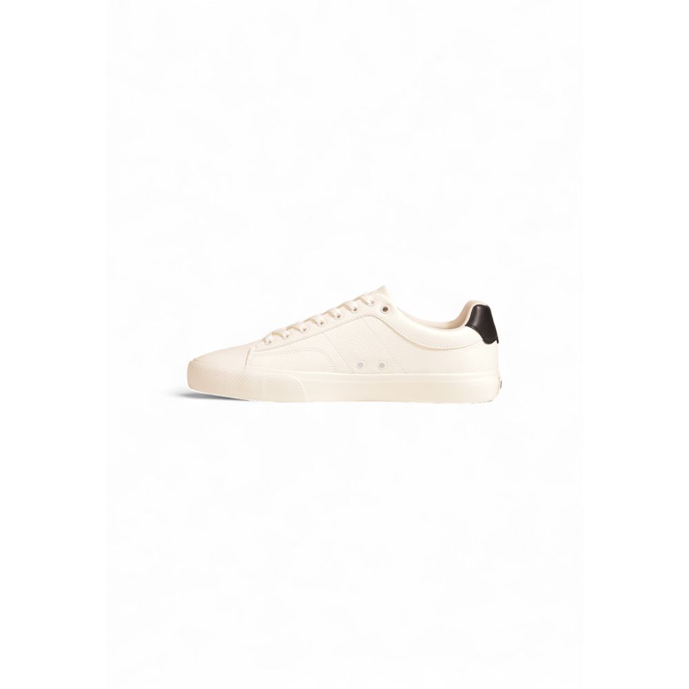 Hugo Boss Cremefarbene Leder-Sneaker